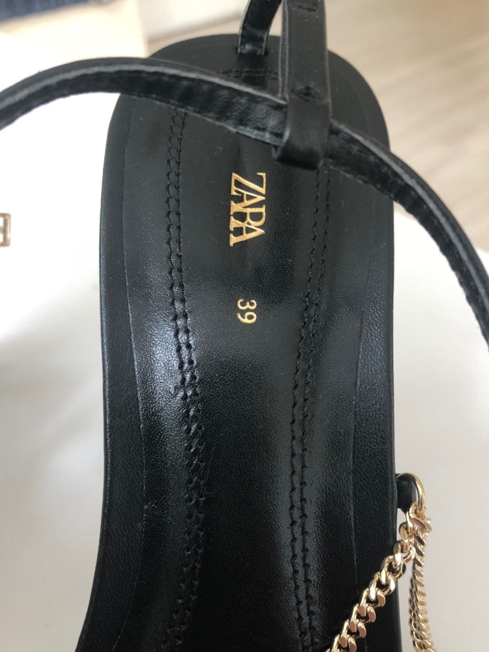 Zara Chain Detail Heeled Leather Sandals - Picture 7 of 8